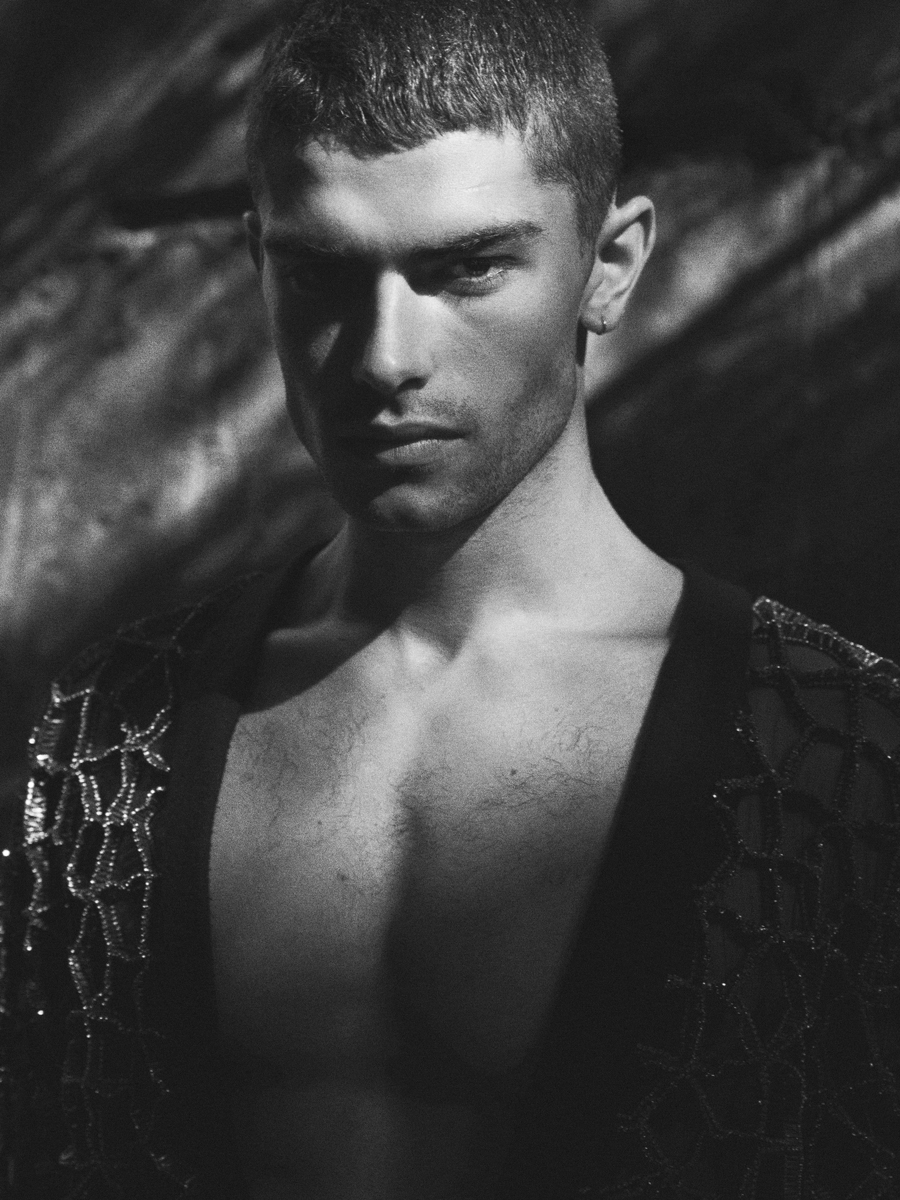 IRIS Covet Book | CHARLIE KNEPPER BY GREG SWALES